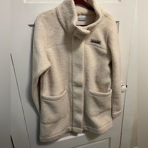 Women’s large Columbia Sherpa/fleece long coat